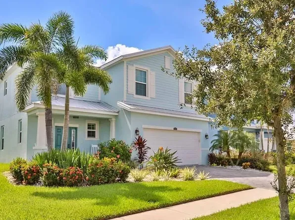425 Bahama Grande Blvd, Apollo Beach, FL 33572