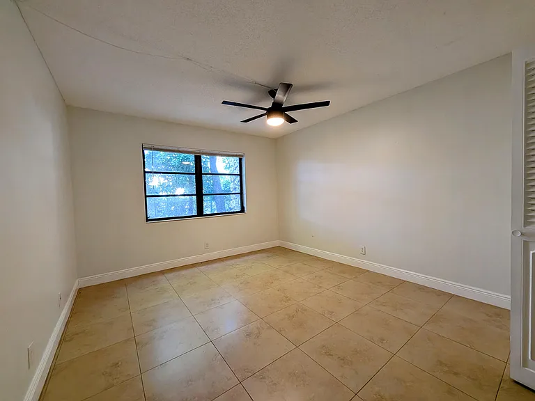 3119 Oakland Shores Dr #C110 — Photo 14