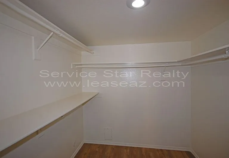 7247 S Alder Dr — Photo 12