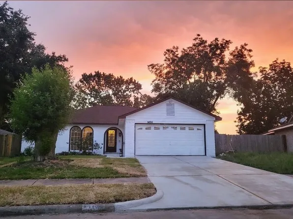 14126 Country Manor Dr, Sugar Land, TX 77498