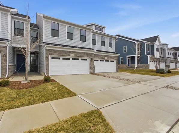 10605 Barrett St, Plymouth, MI
