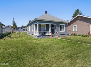 204 S 8th St, Yakima, WA 98901