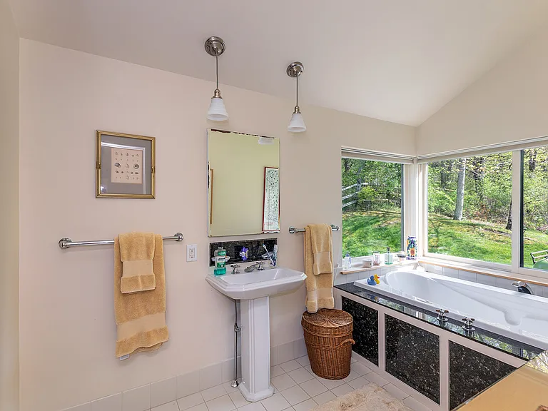 16 Anderson Acres — Photo 24