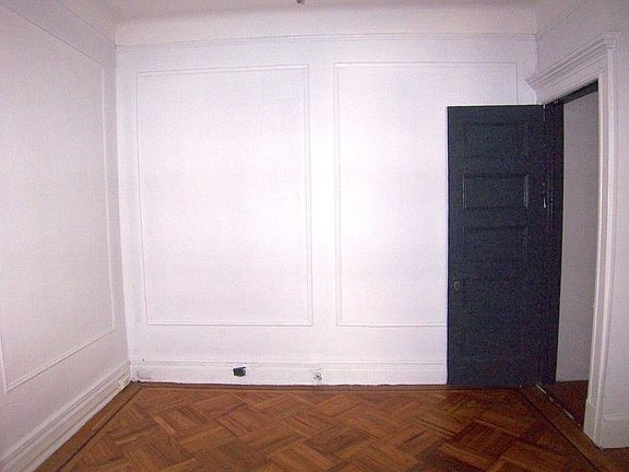 4th image of 366 E 28th St #2A