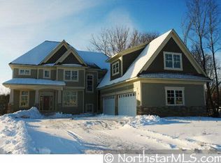 17075 62nd St W, Eden Prairie, MN 55346