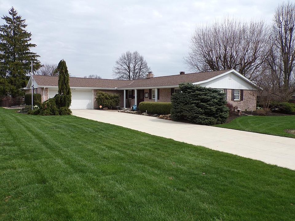 1st image of 588 Meadow Ln
