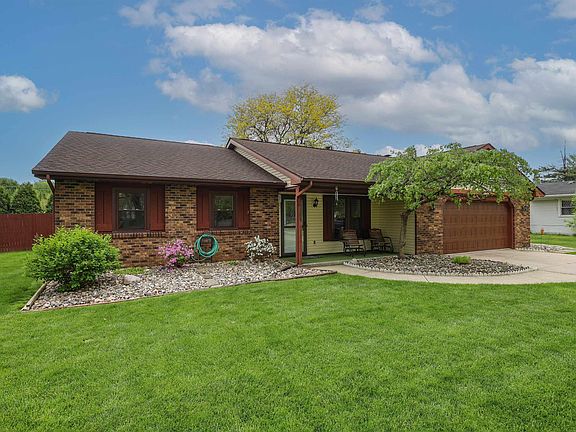 2nd image of 1205 Ludwig Park Dr