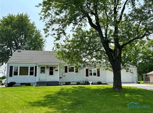 2291 McCutchenville Rd, Fostoria, OH 44830