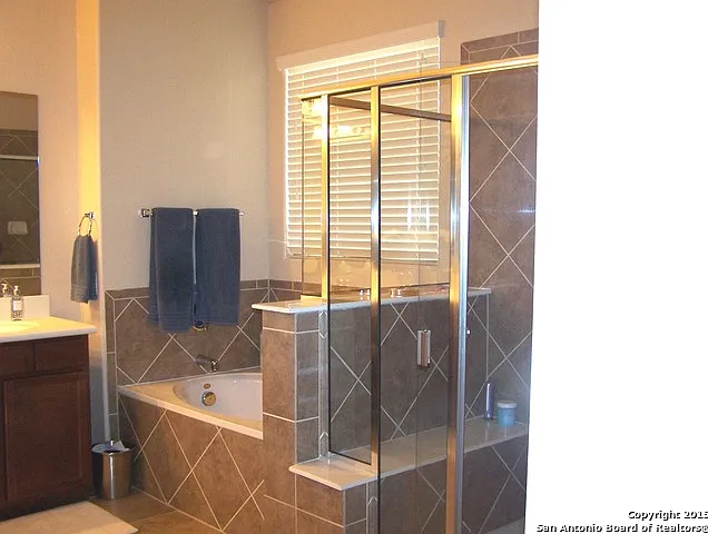 216 Golden Vis — Photo 10
