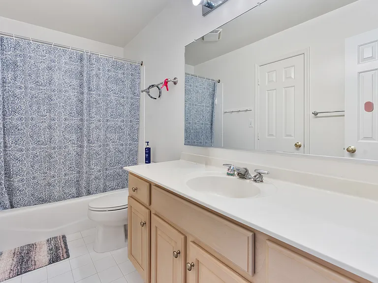 7815 Stable Way — Photo 24