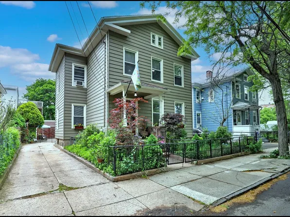 4 Jefferson St Unit 2, New Haven, CT 06511