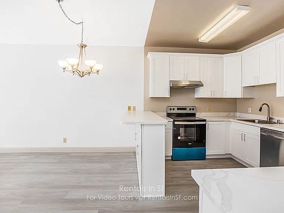 4th image of 819 S Van Ness Ave APT 2