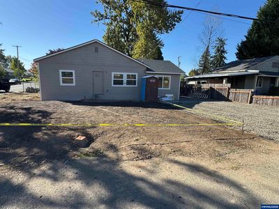 552 Log Cabin St N, Independence, OR, 97351