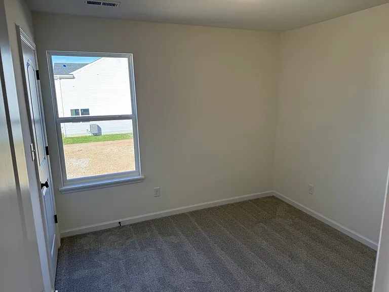 435 Sunset Hollow Dr — Photo 5