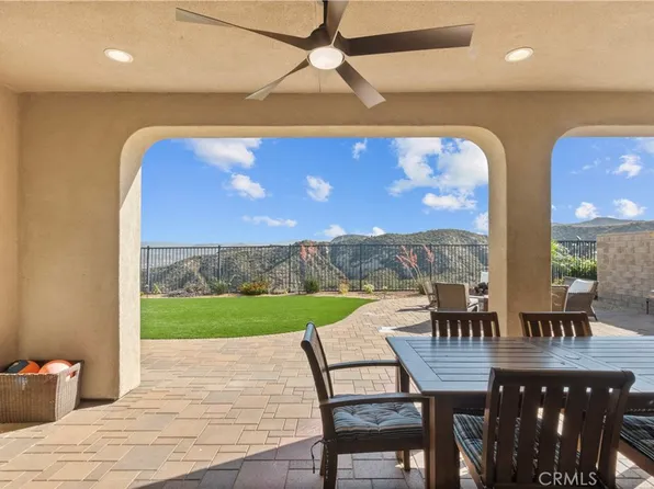 18655 Cedar Crest Dr, Santa Clarita, CA 91387