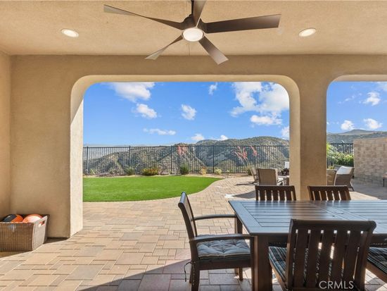 18655 Cedar Crest Dr, Santa Clarita, CA 91387