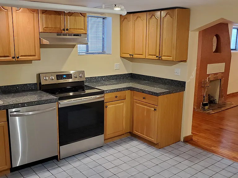 2345 W 33rd Ave #3 — Photo 6