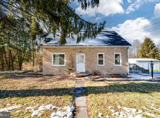 175 Forgedale Rd, Fleetwood, PA 19522