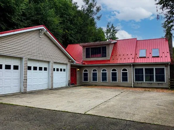 1034 Route 6 W, Coudersport, PA 16915