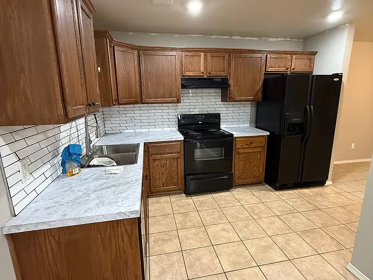 1807 Wilder Lane — Photo 9