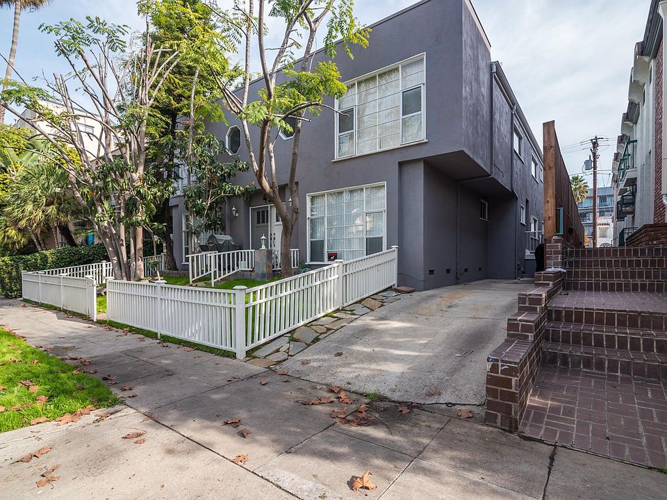 1st image of 454 S Rexford Dr APT 2