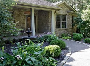 556 Avawam Dr, Richmond, KY 40475