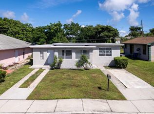 1340 W 33rd St, Riviera Beach, FL 33404