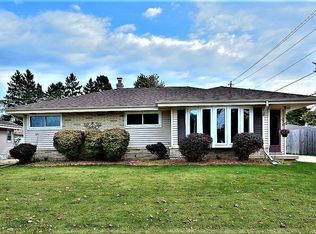 5618 S Illinois Ave, Cudahy, WI 53110