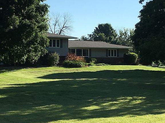 2nd image of 23541-1355 North Ave