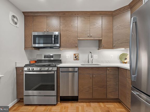 4th image of 1707 Belle View Blvd APT A1