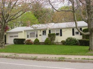 2580 Cranston St, Cranston, RI 02920