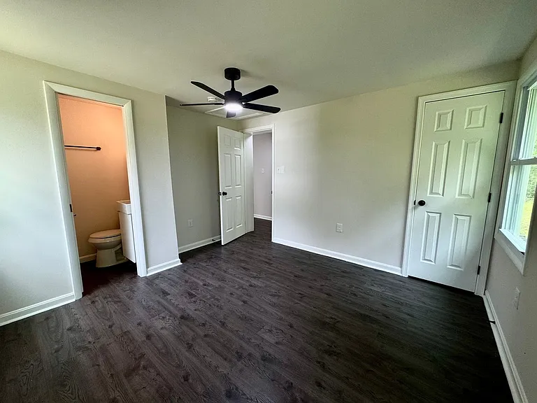 183 Ogburn Dr — Photo 12