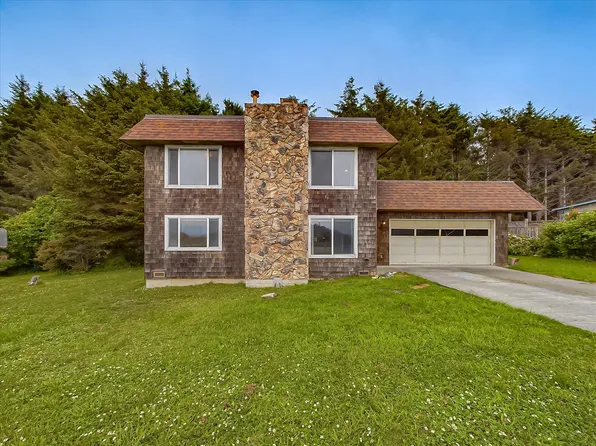 75 Ocean View Dr, Trinidad, CA 95570