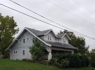 414 E State St, Centerville, IA 52544