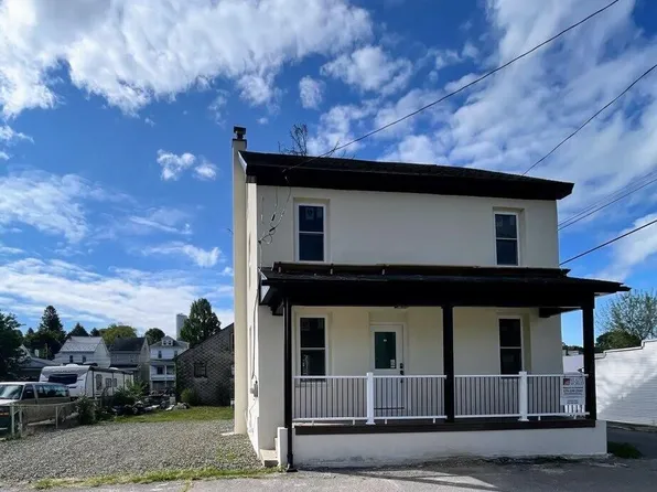 1354-1356 Gowen St, Coal Township, PA 17866