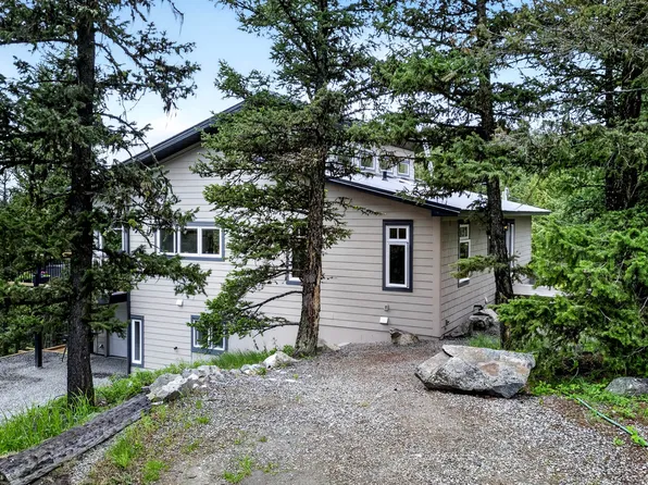 2628 Rose Hill Rd, Kamloops, BC V0E 2A0
