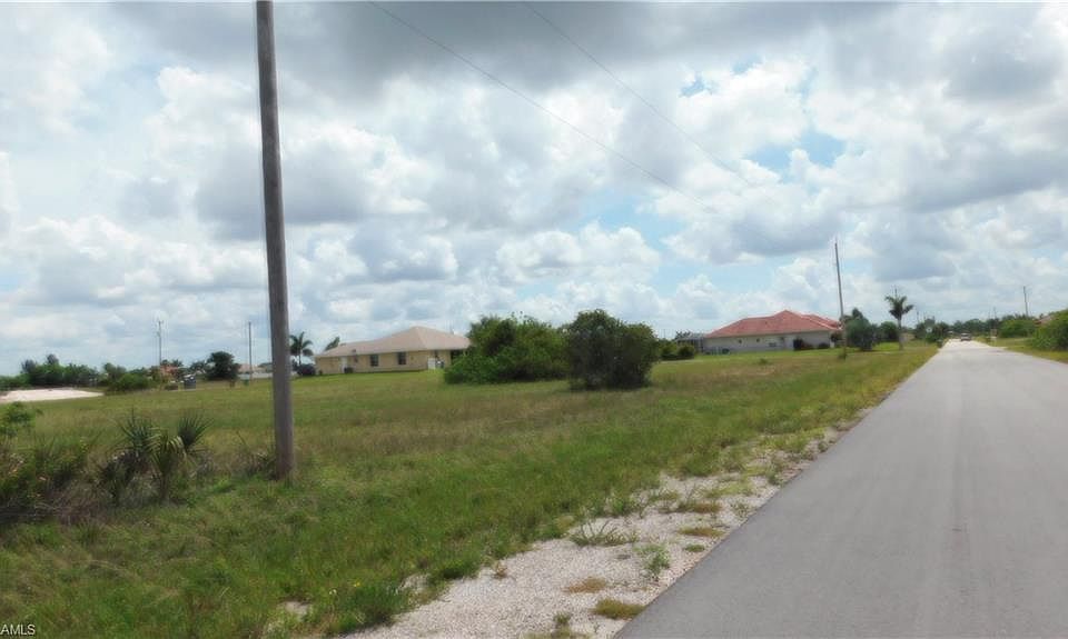 2nd image of 4401 NW 32nd St