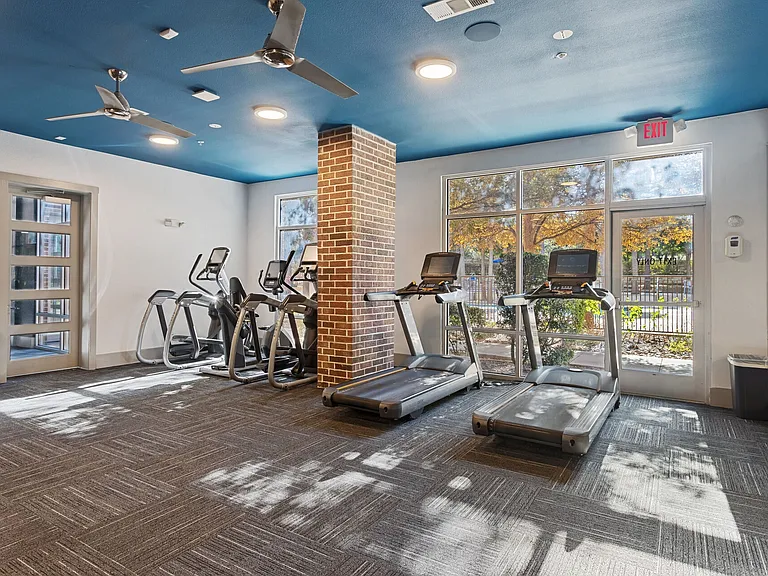 The Vance at Huebner Oaks — Photo 18