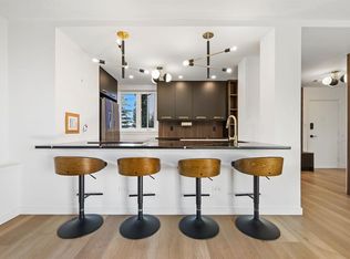 3204 W Rideau Pl SW #401, Calgary, AB T2S1Z2