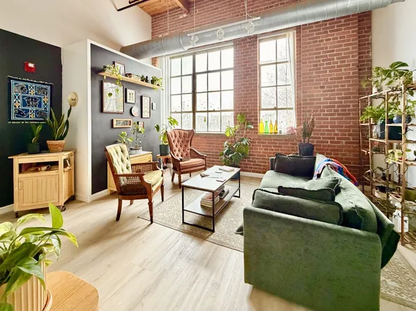 SoHo Lofts, 3307 Scranton Rd APT 207, Cleveland, OH 44109