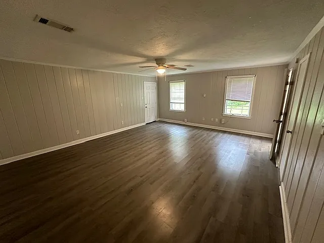 5607 Belmark St — Photo 39