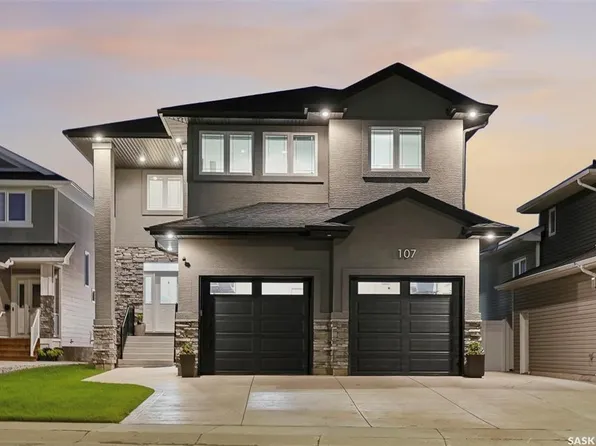 107 Schumacher BAY, Saskatoon, SK S7V 0H7