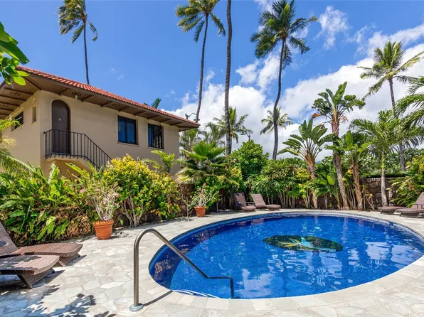 2465 Ala Wai Blvd APT 1203, Honolulu, HI 96815