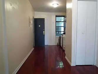 Rented by Urban Ambiance