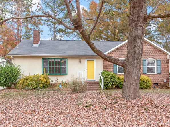 1233 Beverly Dr, Raleigh, NC 27610