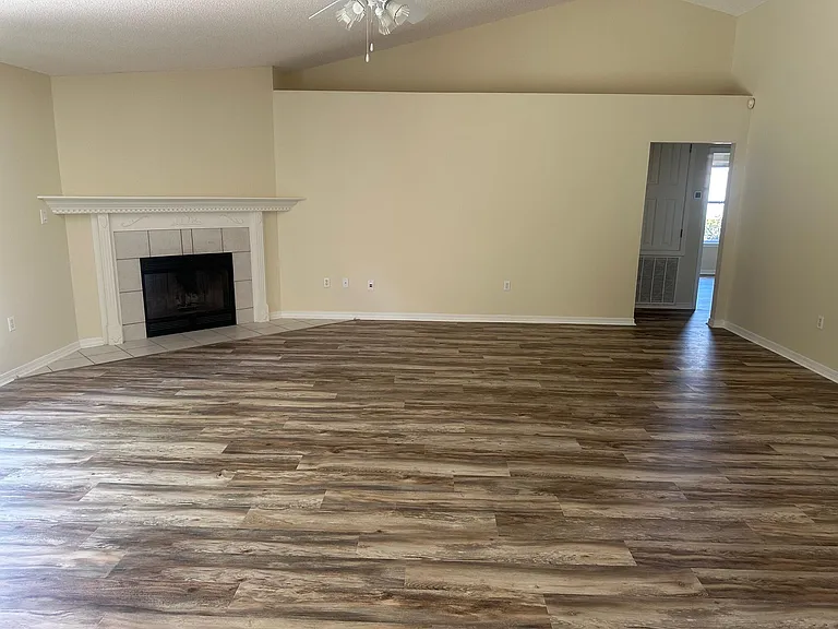 2308 Valley Pl — Photo 13