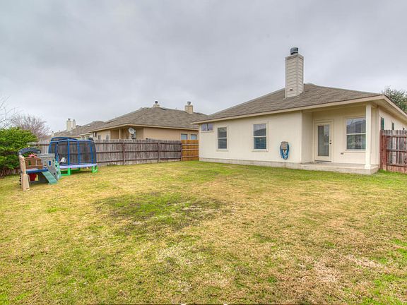 4th image of 13304 Mizzen St