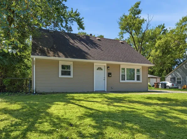 9 Arrowhead Ct, Park Forest, IL 60466