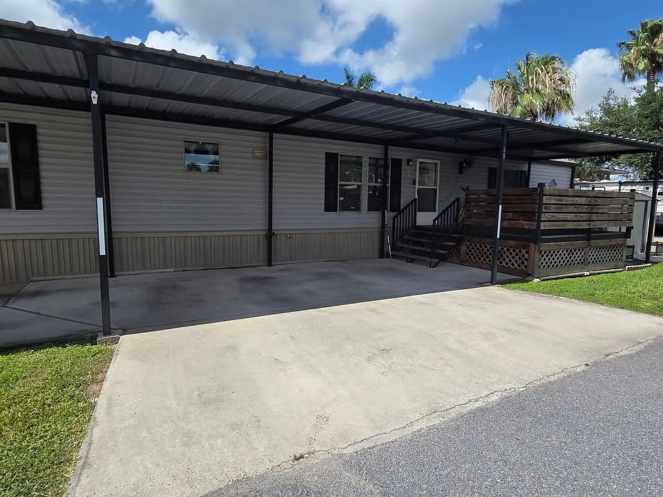 3 bed, 1216 sqft, $1,600 — Photo 2