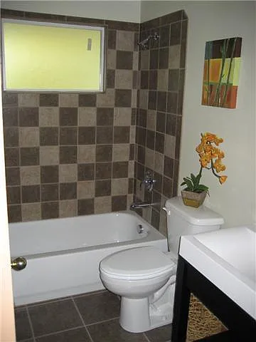 2411 S Grand Blvd #3 — Photo 6
